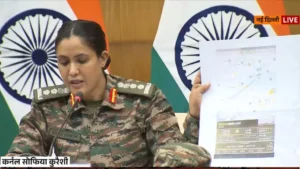 नागरिक विमानों को ढाल बना रहा पाकिस्तान, कर्नल सोफिया कुरैशी ने फोटो से खोली पोल