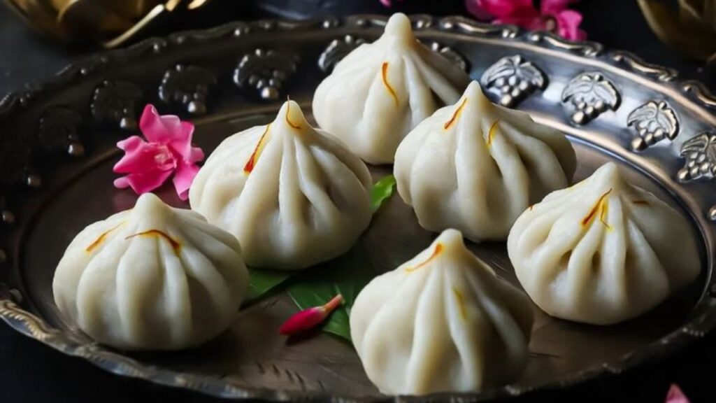मोदक क्यों है गणेश जी का प्रिय भोग? जानिए इसका रहस्य