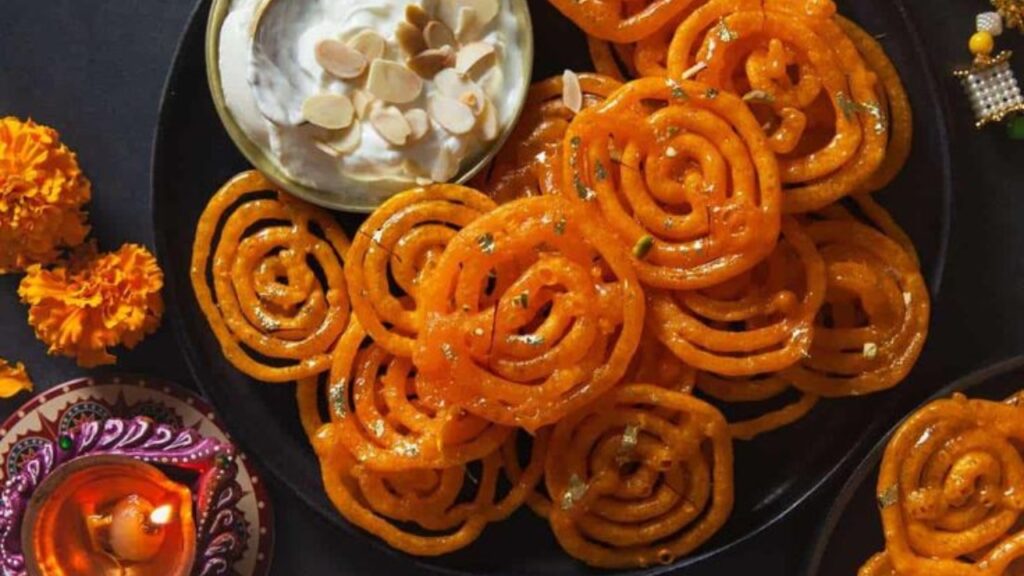 भारत की 11 मिठाइयाँ जो हर राज्य को बनाती हैं खास