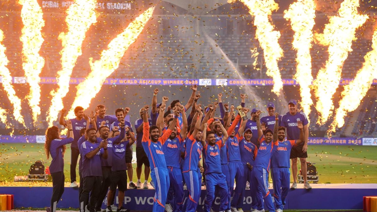 Asia Cup Final Controversy: India Refuses Trophy from ACC Chief Mohsin Naqvi