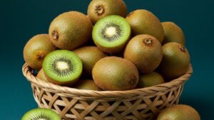 Kiwi: 5 Benefits of This Exotic Fruit for Skin, Immunity & Heart Health