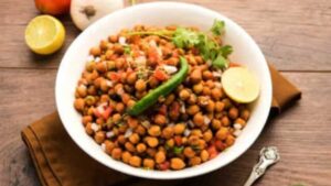 7 Vegetarian Snacks That Are Both Healthy & Delicious