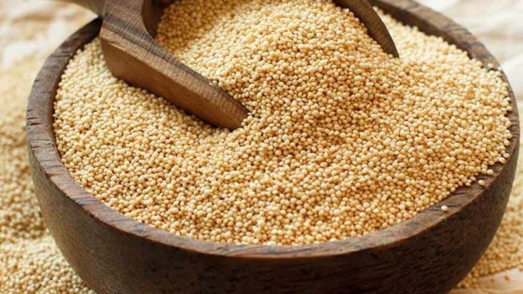 4 Superfoods With More Protein Than Eggs