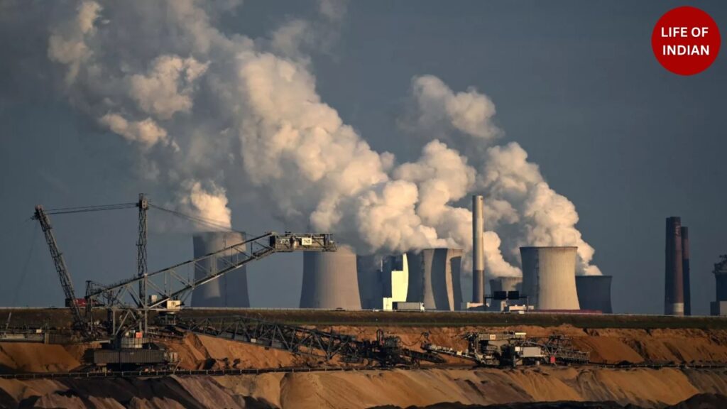 IUCN Declares Fossil Fuels a Threat to Nature, Calls for Global Phase-Out Treaty