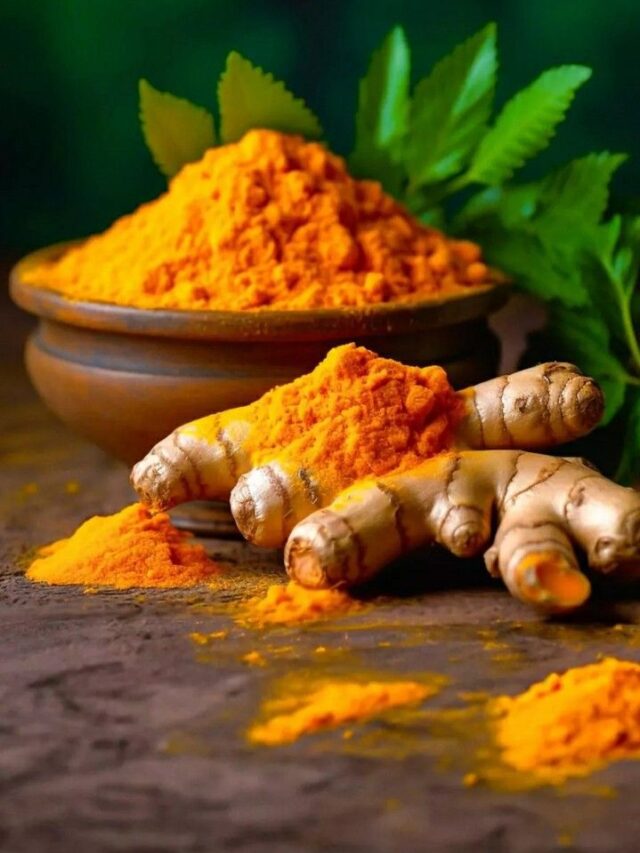 6 DIY Turmeric Skincare Hacks for Clear & Glowing Skin