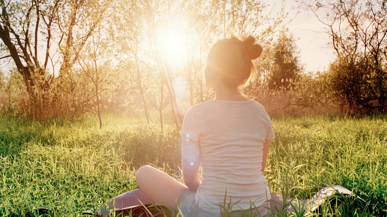 Why Do We Feel Sleepier in Winter