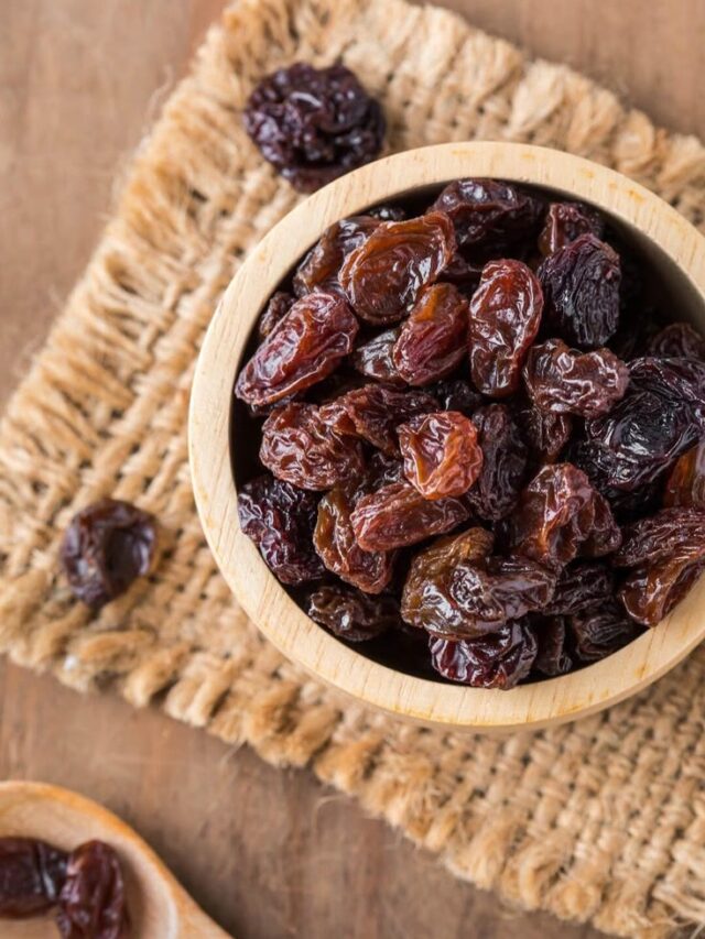 7 Amazing Benefits of Raisins for Health