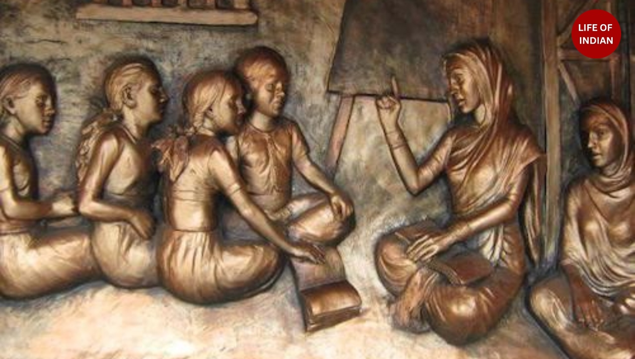 Bharat ki beti Savitribai Phule