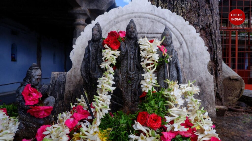 800 Year Old Temple in Hyderabad Where a Heavy Stone Floats in Water – Mystery Explained 1