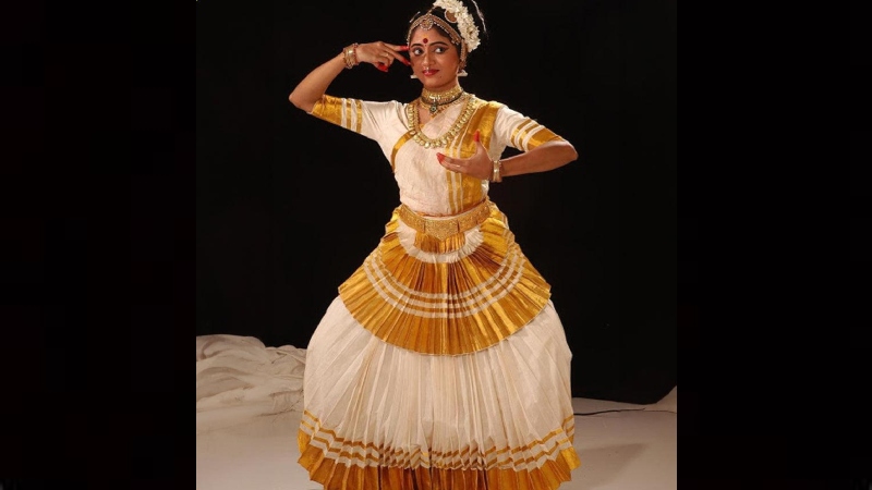 Mohiniyattam 1