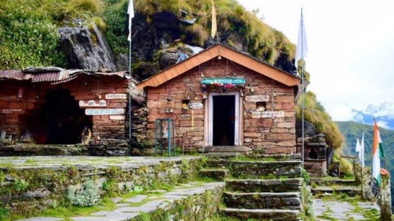 rudranath temple 1
